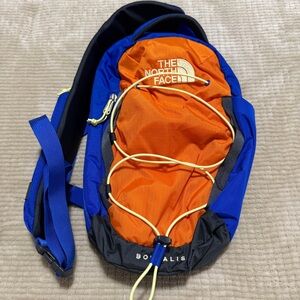 The North Face Borealis Sling Pack NWT